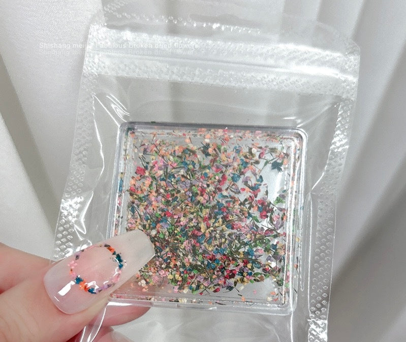 Fleur séchées naturelles - nail art