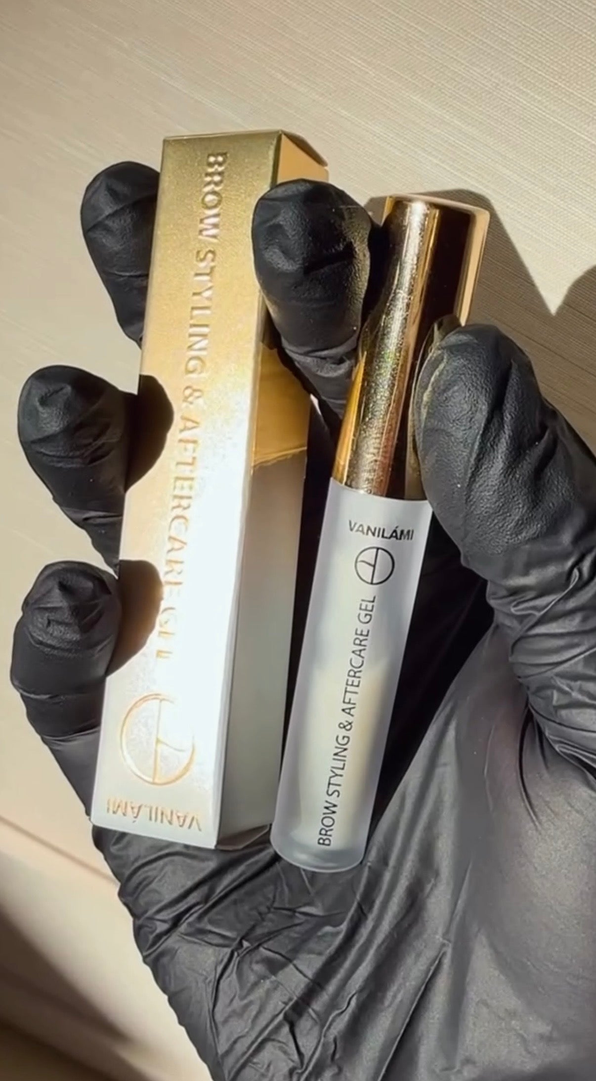 BROW DADDY- Gel de soin VANILÁMI pour sourcils